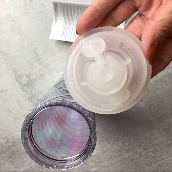 Starbucks Holiday 2022 Iridescent Tumbler 16 Ounce - Picture 10 of 10